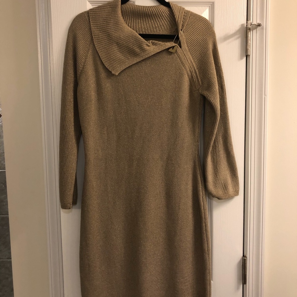 Calvin Klein 3/4 Sleeve Gold Dress